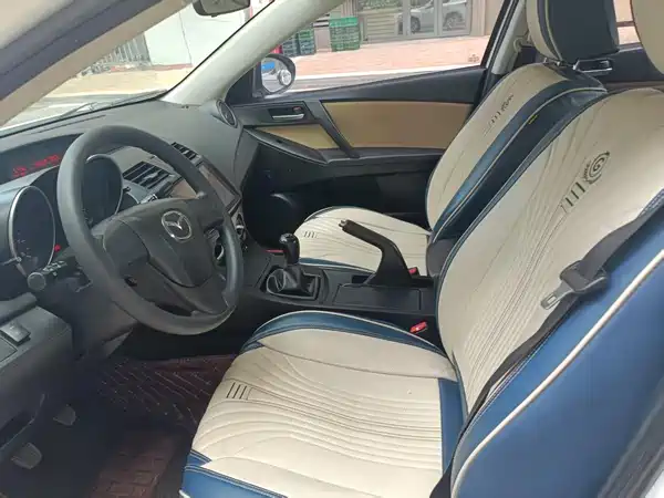 Mazda 3 Xingcheng 2011