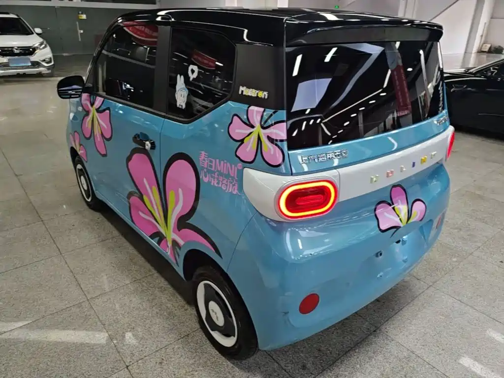 Wuling MINIEV 2025