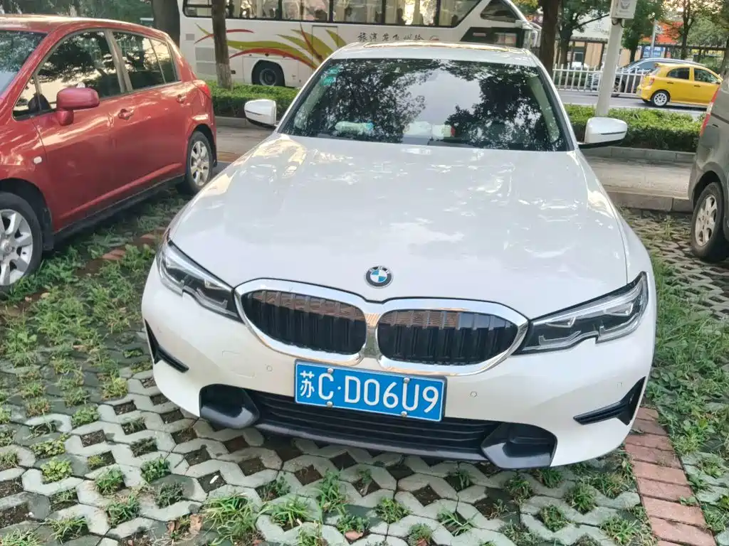BMW 3 Series 2020