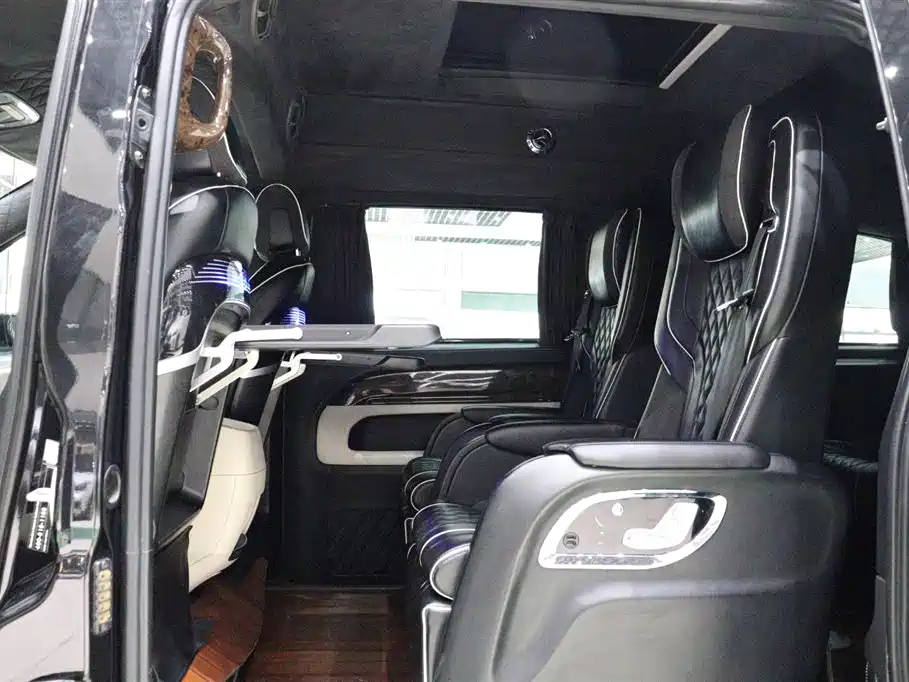 Mercedes-Benz Vito 2019 — фото 10