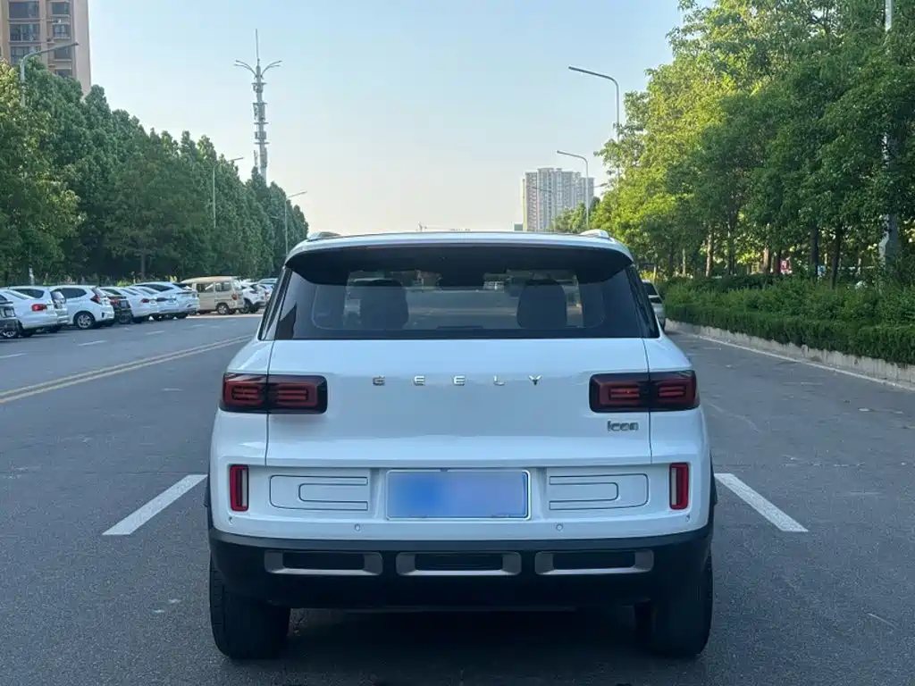 Geely ICON 2020 — фото 13