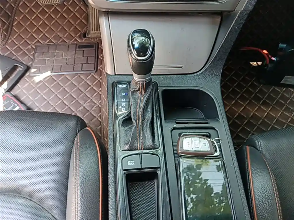 Hyundai Sonata 2017 — фото 14