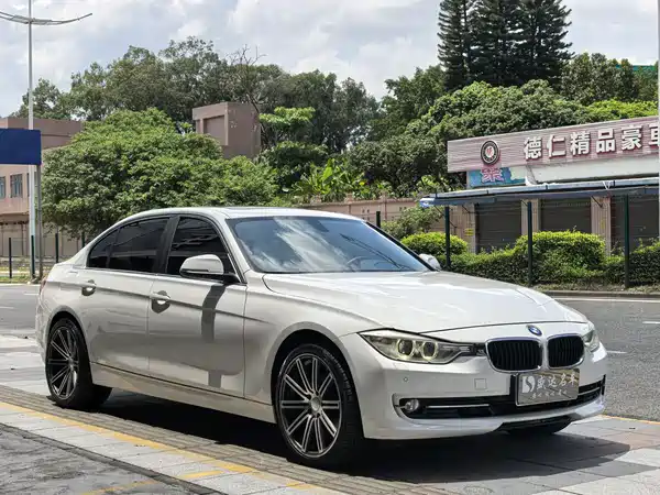 BMW 3 Series 2013