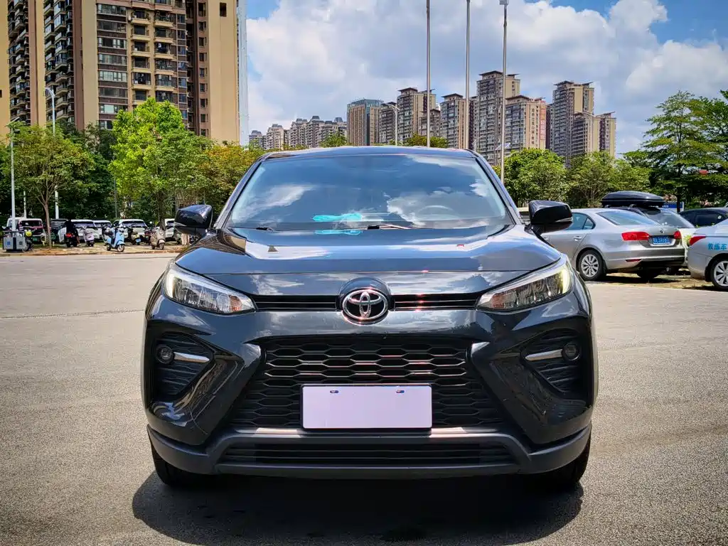 Toyota Wildlander 2022 — фото 2