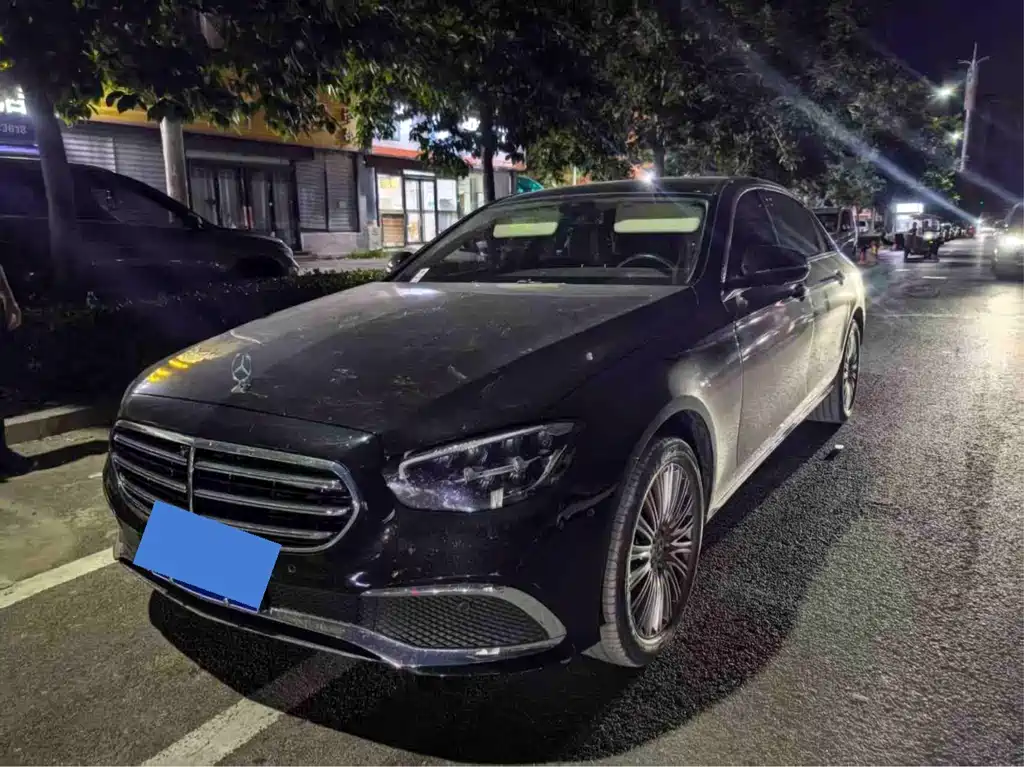 Mercedes-Benz E-Class 2023