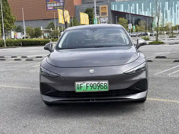 Roewe D7 2025