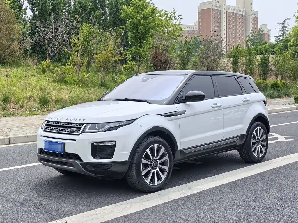 Land Rover Evoque 2018 — фото 1