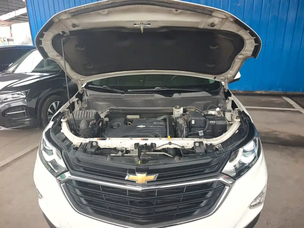 Chevrolet Equinox 2018 — фото 20