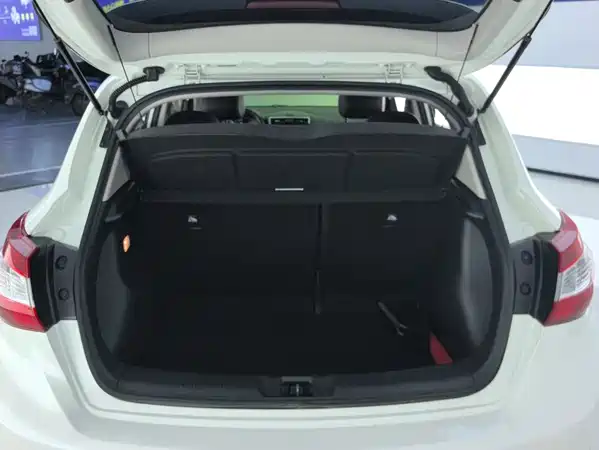 Nissan Tiida 2019
