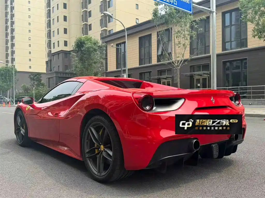 Ferrari 488 2018 — фото 6