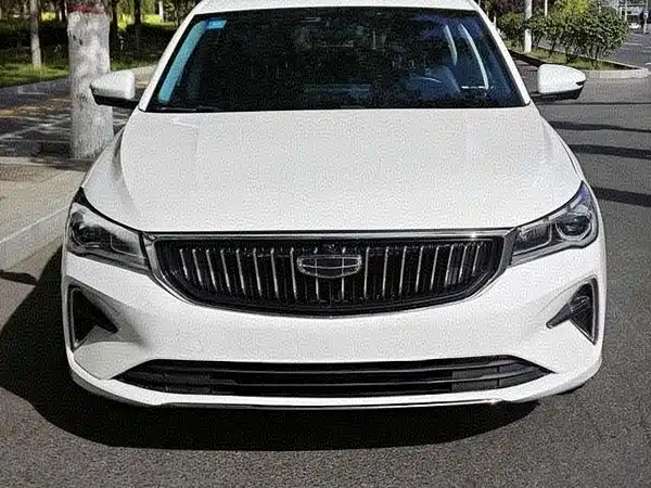 Geely Emgrand 2023