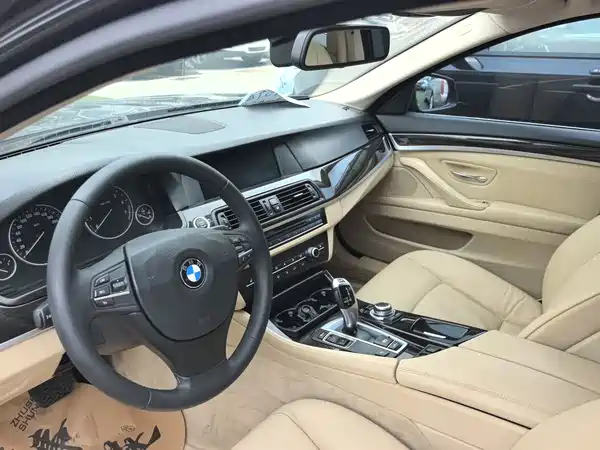 BMW 5 Series 2012