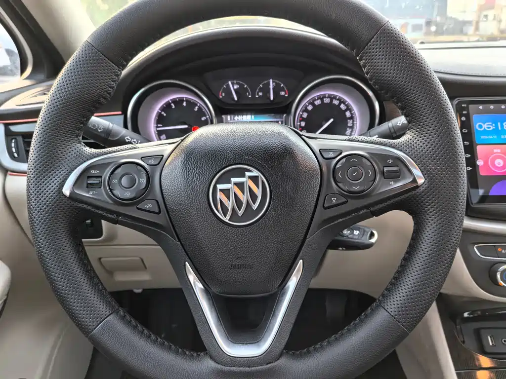 Buick Verano 2015 — фото 10