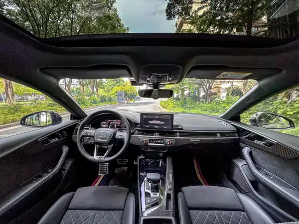 Audi RS 5 2024