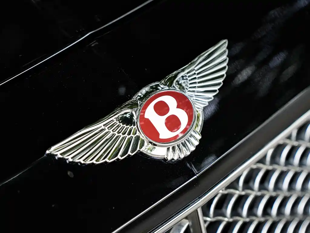 Bentley Flying Spur 2018 — фото 6