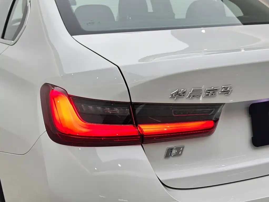 BMW i3 2023 — фото 19