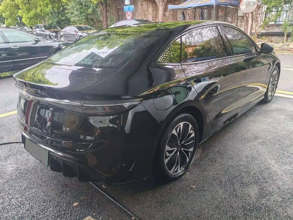 BYD Seal 2023 — фото 9
