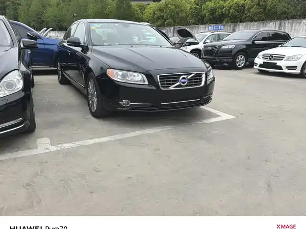 Volvo S80L 2013