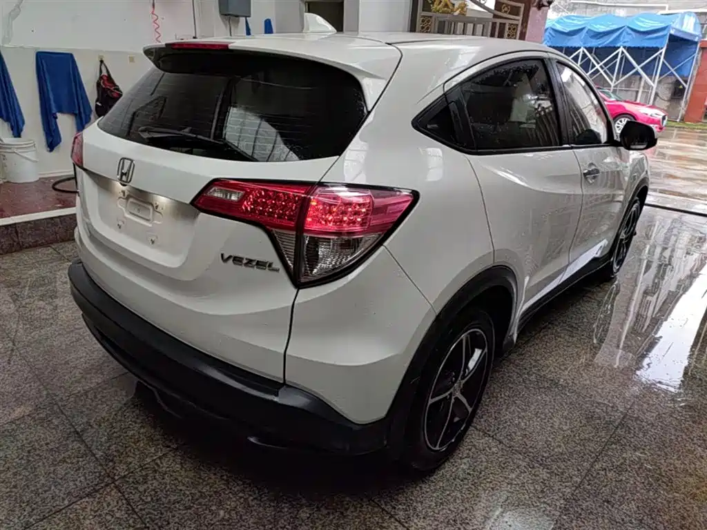 Honda Vezel 2021 — фото 7