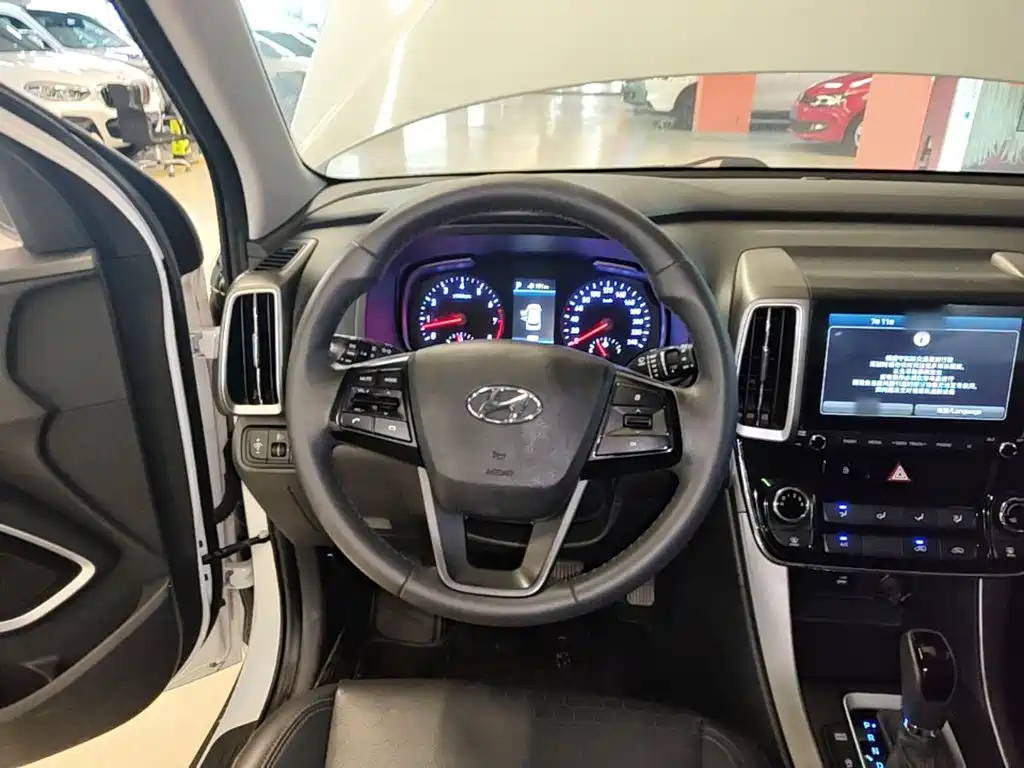 Hyundai ix35 2018 — фото 11