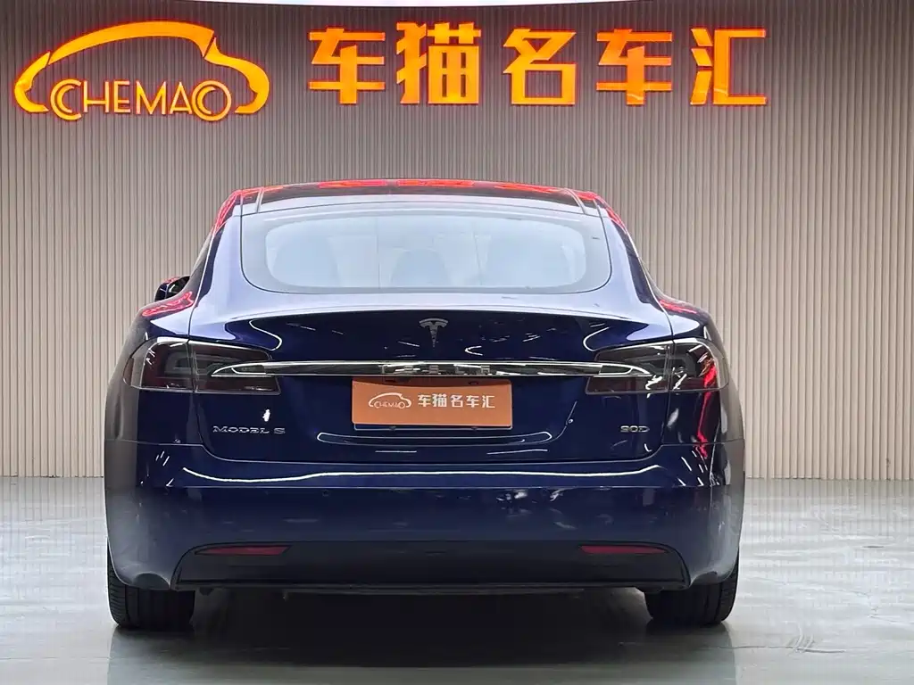 Tesla Model S 2016 — фото 18