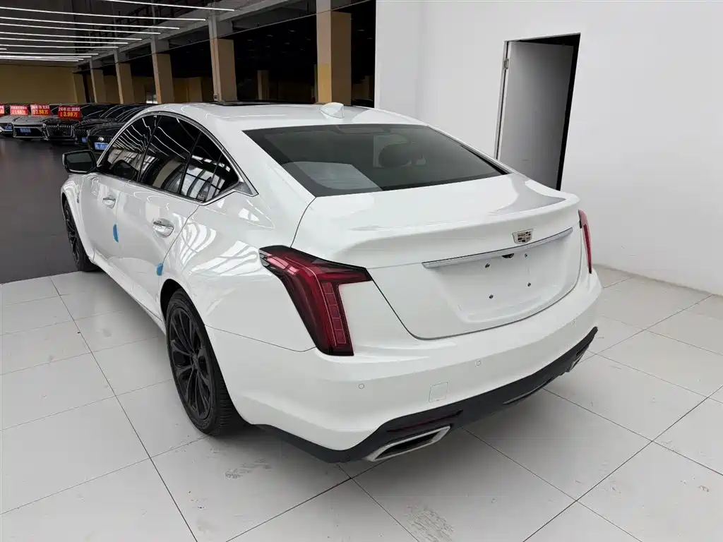 Cadillac CT5 2020 — фото 7