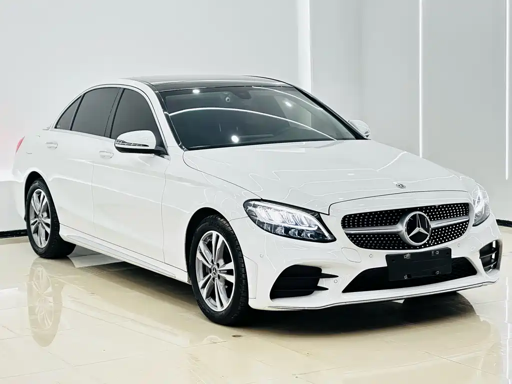Mercedes-Benz C-Class 2021 — фото 3