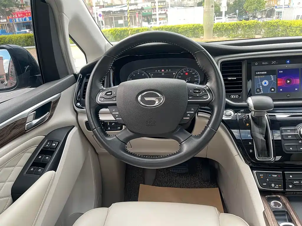 GAC Motor Trumpchi M8 2019 — фото 16