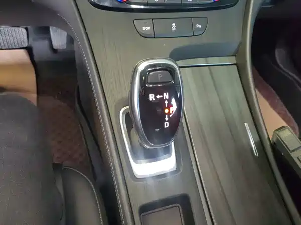 Buick LaCrosse 2018