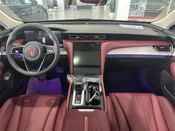 Hongqi H5 2025