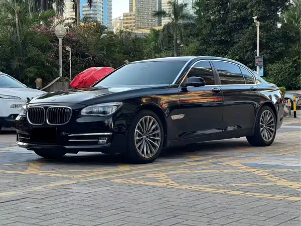 BMW 7 Series 2013