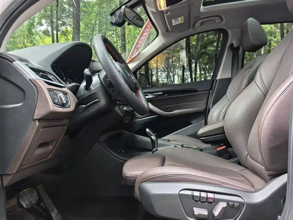 BMW X1 2021 — фото 11