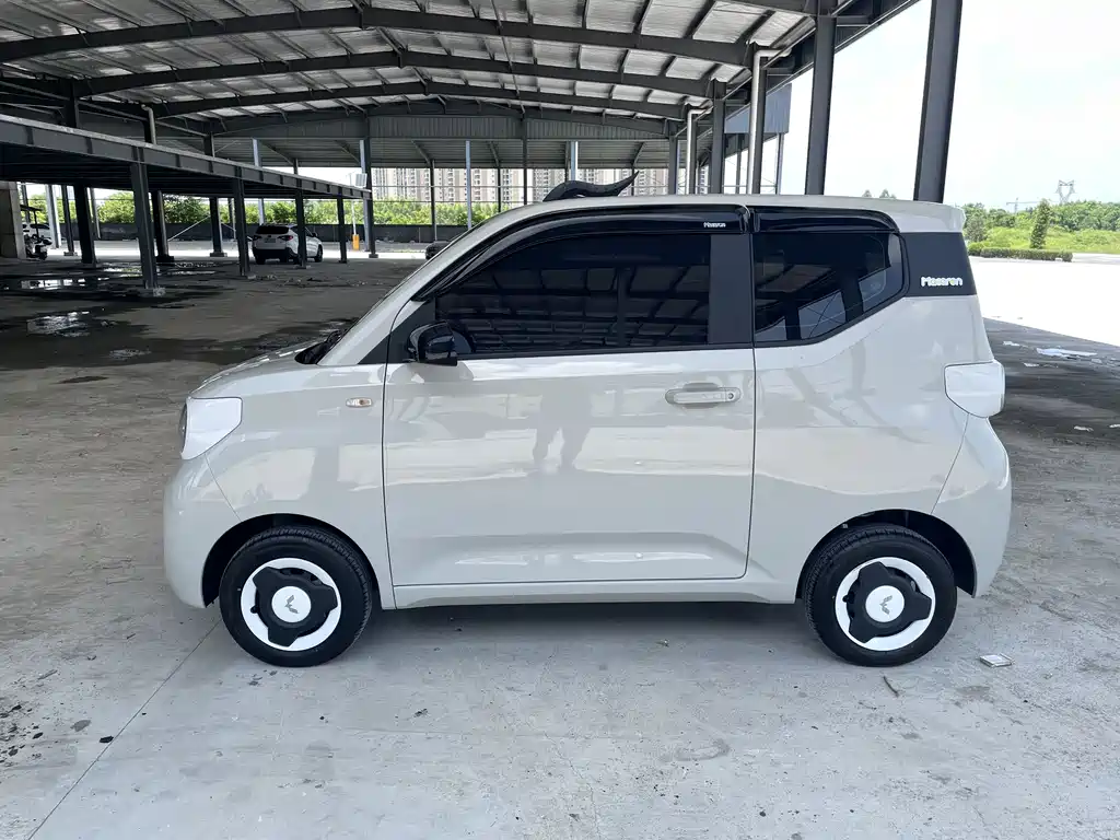 Wuling MINIEV 2025