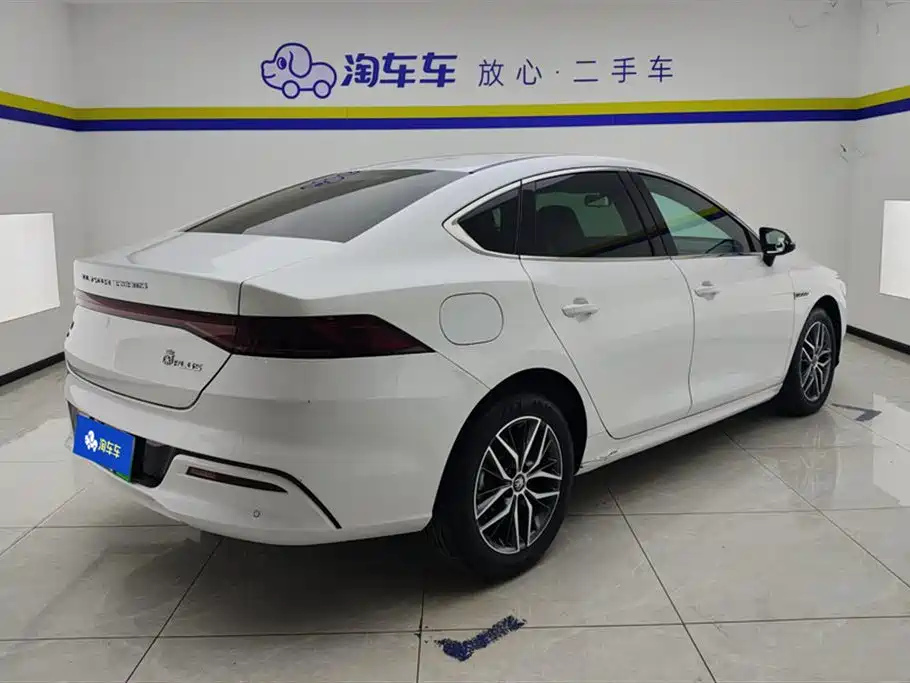 BYD Qin PLUS 2022 — фото 3
