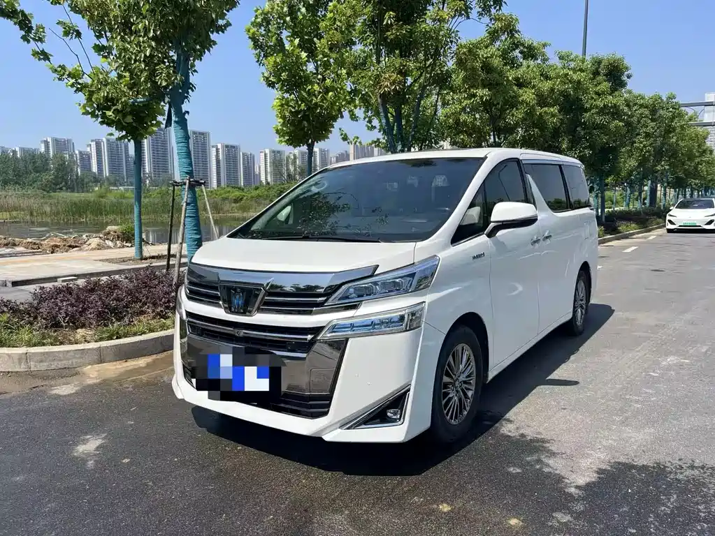 Toyota Vellfire 2022