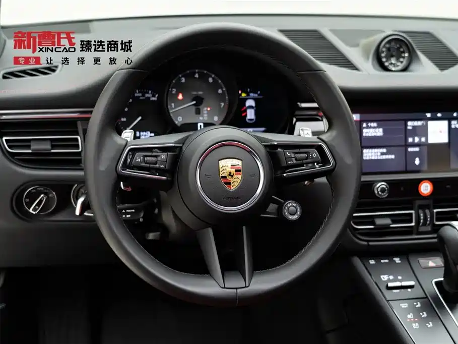 Porsche Macan 2023 — фото 15