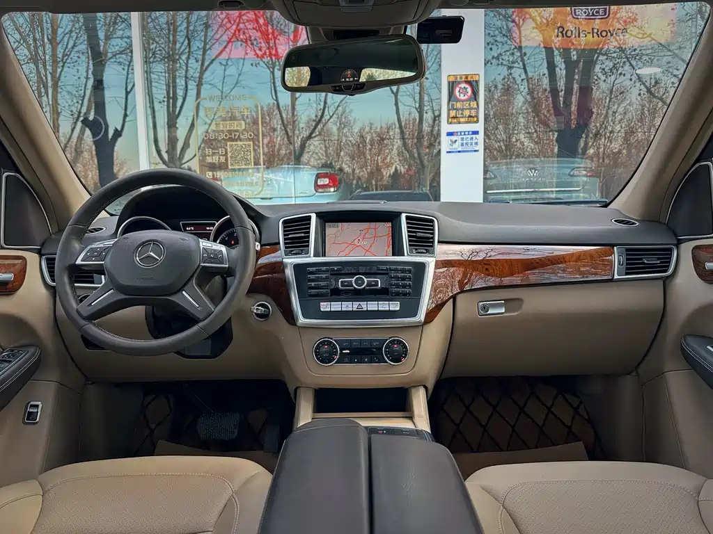 Mercedes-Benz M-Class 2013 — фото 11
