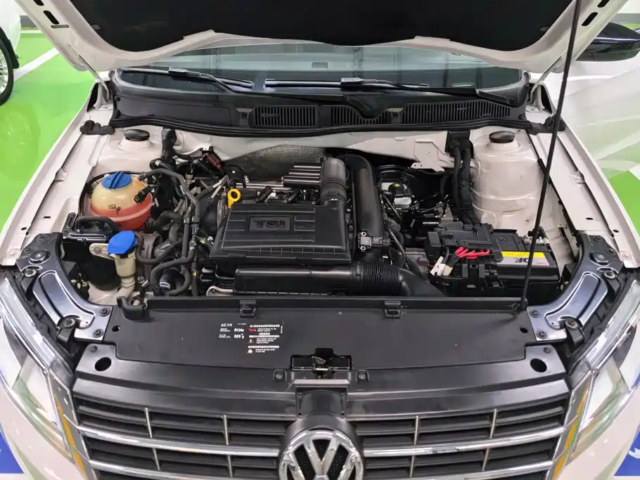 Volkswagen Gran Lavida 2015 — фото 10