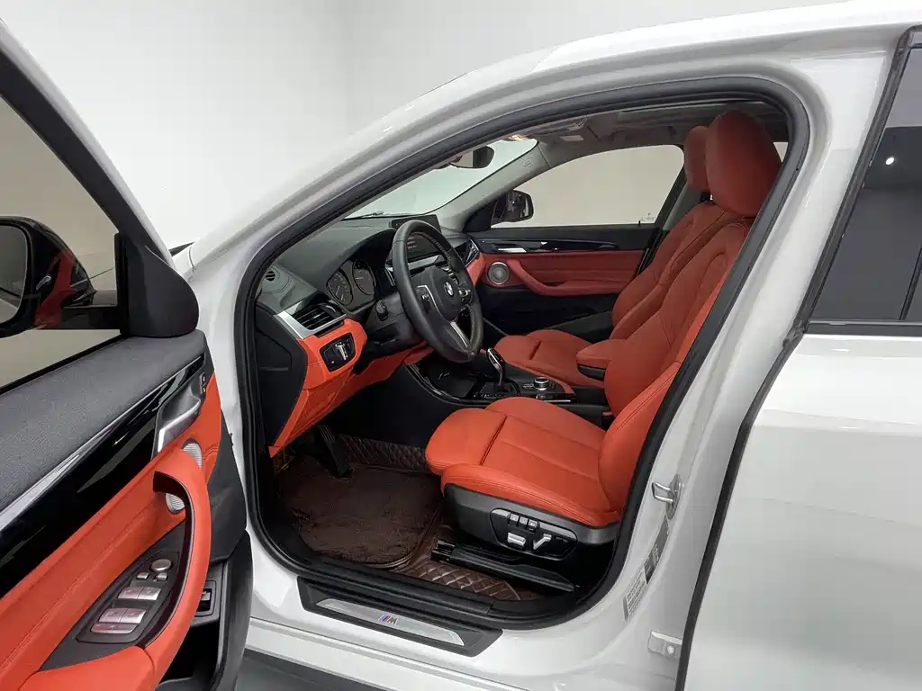 BMW X2 2024 — фото 17