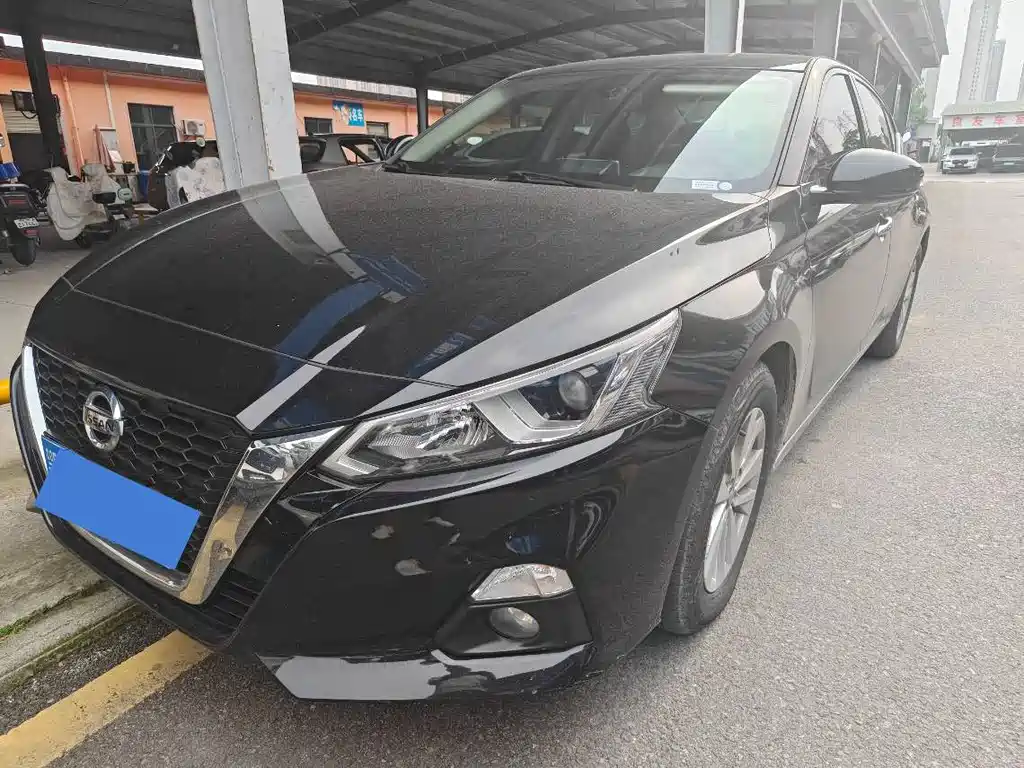 Nissan Teana 2021