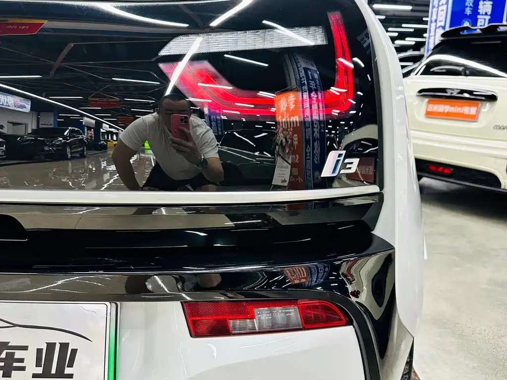 BMW i3 2019 — фото 11