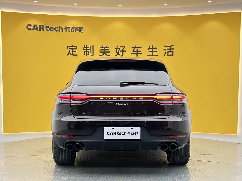 Porsche Macan 2019 — фото 24