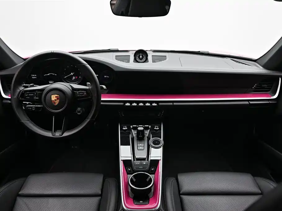 Porsche 911 2025 — фото 7