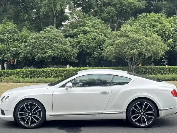 Bentley Continental 2014