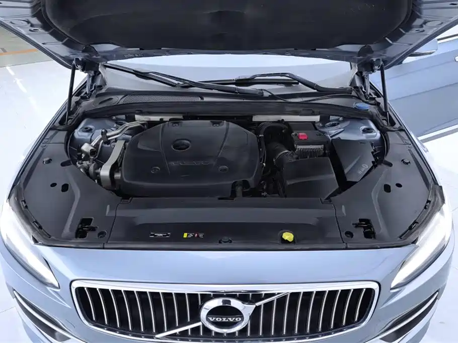 Volvo S90 2020 — фото 10