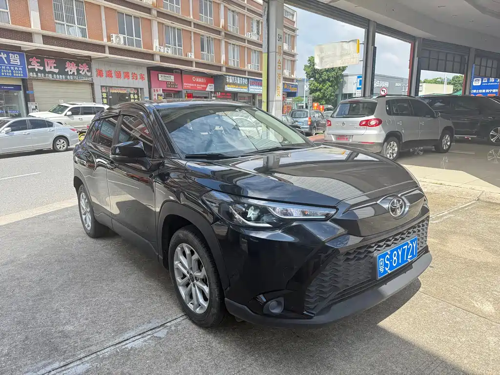 Toyota Frontlander 2024