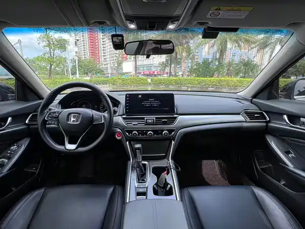 Honda Accord 2022