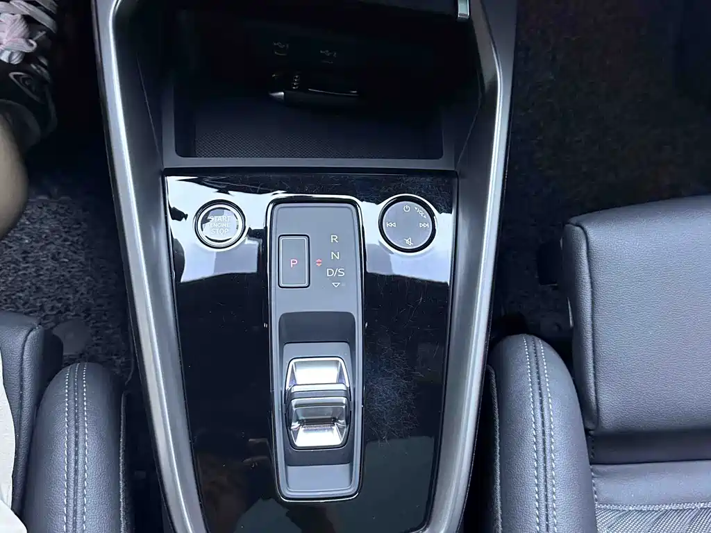 Audi A3 2022 — фото 15