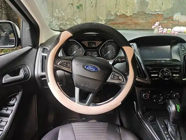Ford Focus 2015