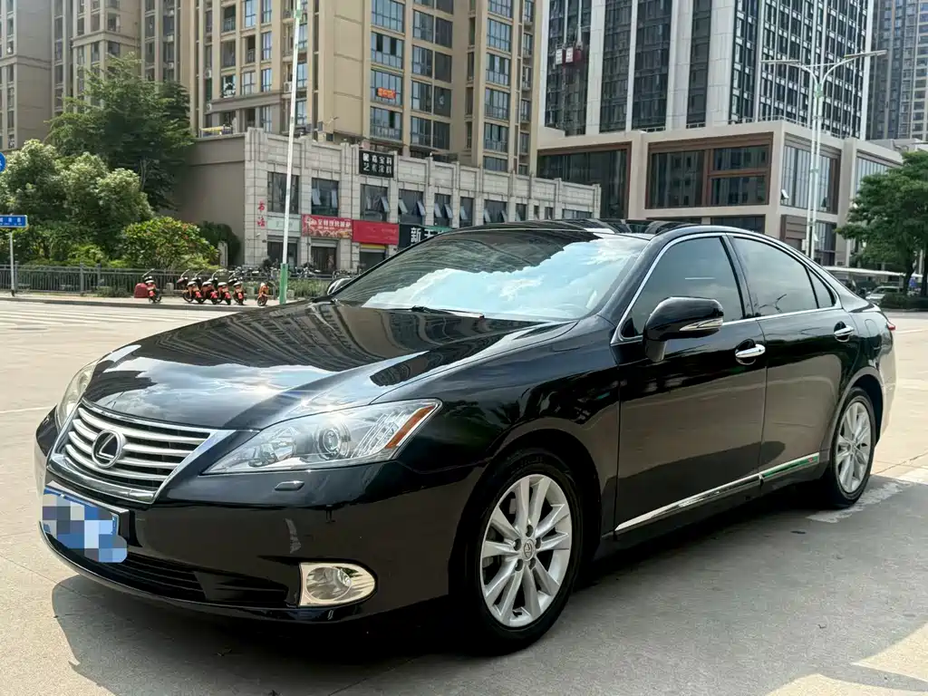 Lexus ES 2011